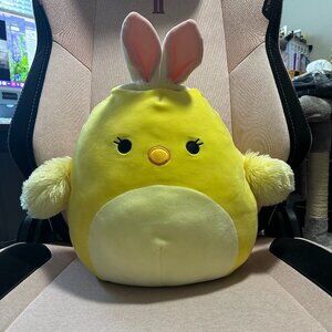 Aimee the Chick Squishmallow